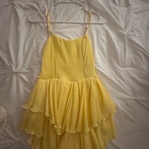 BRAND NEW! Woman’s Yellow Dress (short)